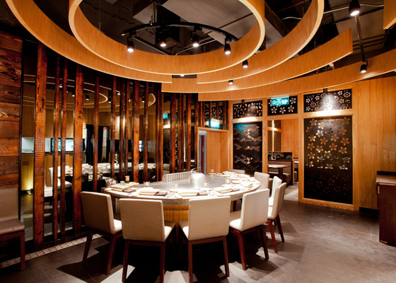 tavola della griglia del ristorante giapponese